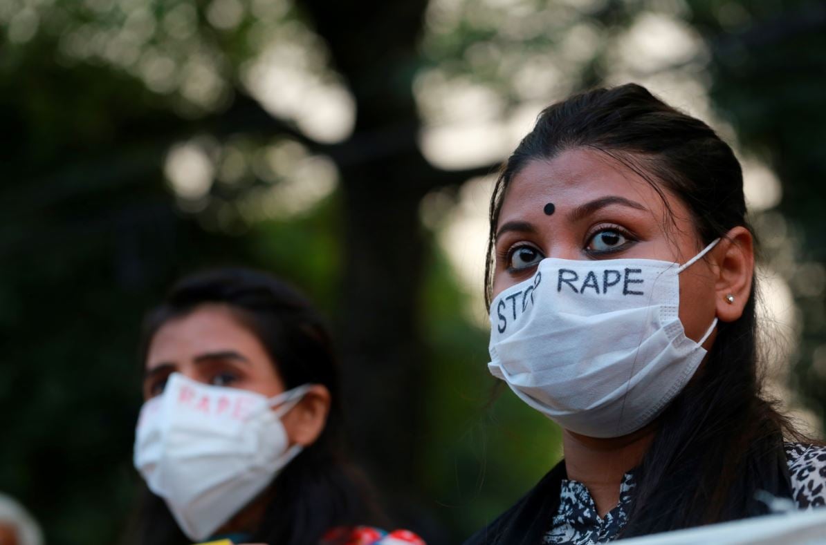 202010asia_bangladesh_rape_student_protest