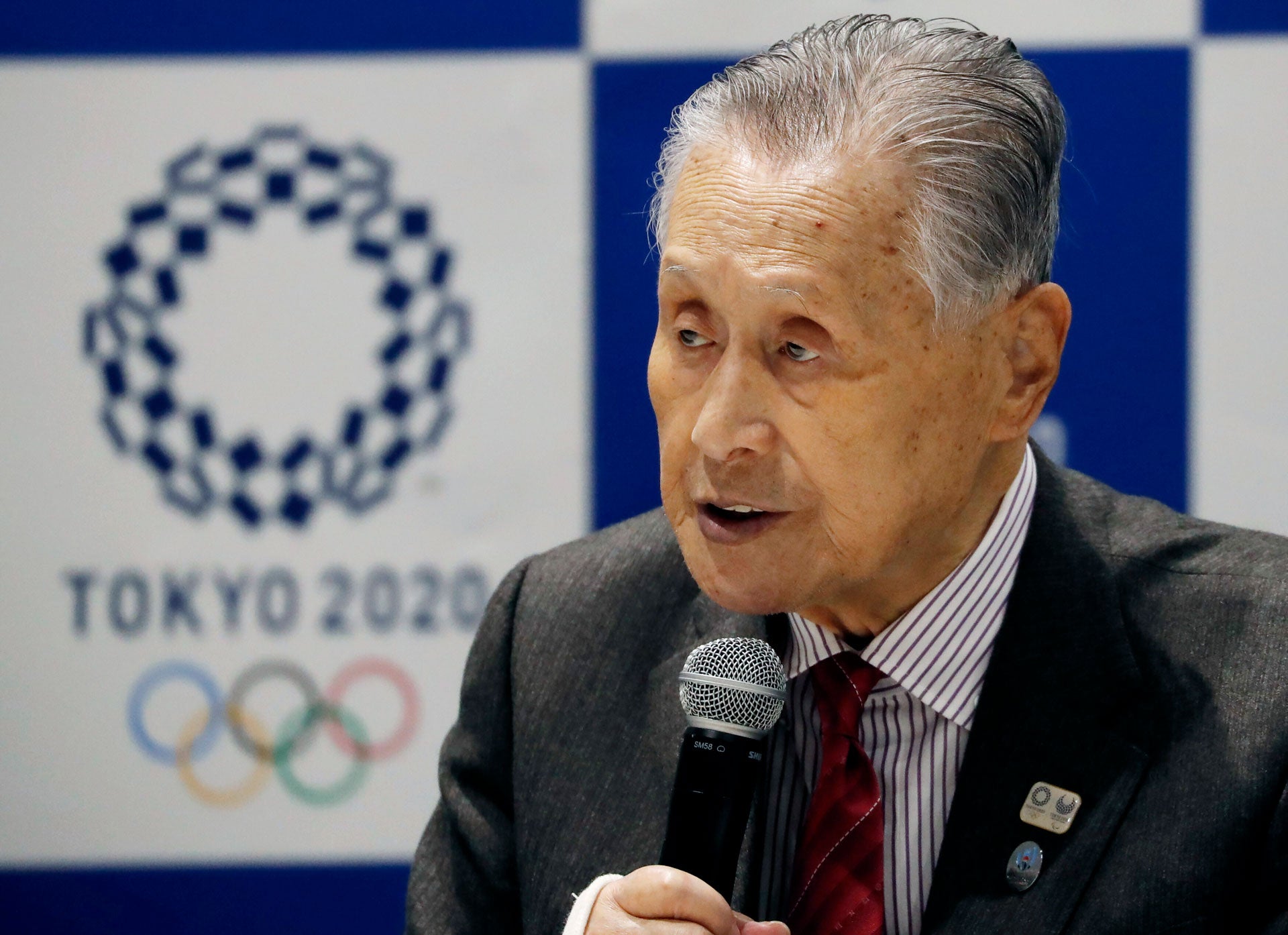 【写真】東京2020大会組織委員会理事会（東京、2020年3月30日）で挨拶する森喜朗会長