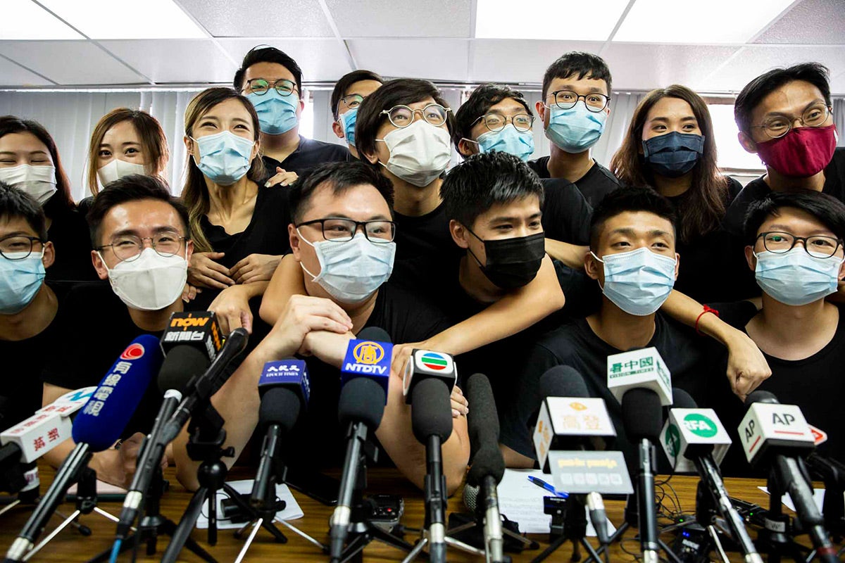 On January 6, 2021, Hong Kong police arrested 53 pro-democracy politicians for “subversion” because they had organized or participated in a unofficial? public opinion poll in July 2020 to coordinate pro-democracy candidates for the then-upcoming LegCo elections. 