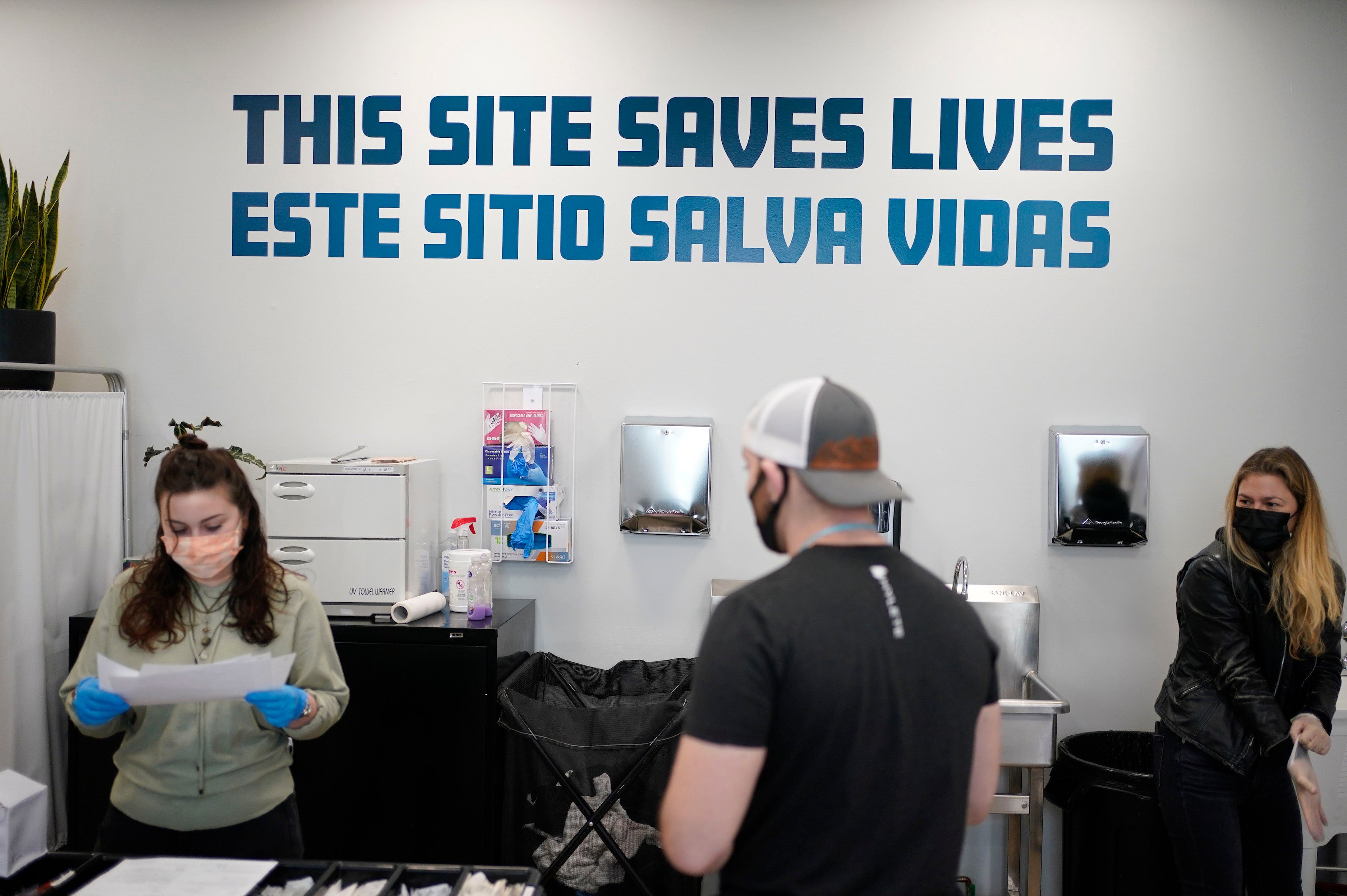 Overdose prevention center OnPoint NYC.