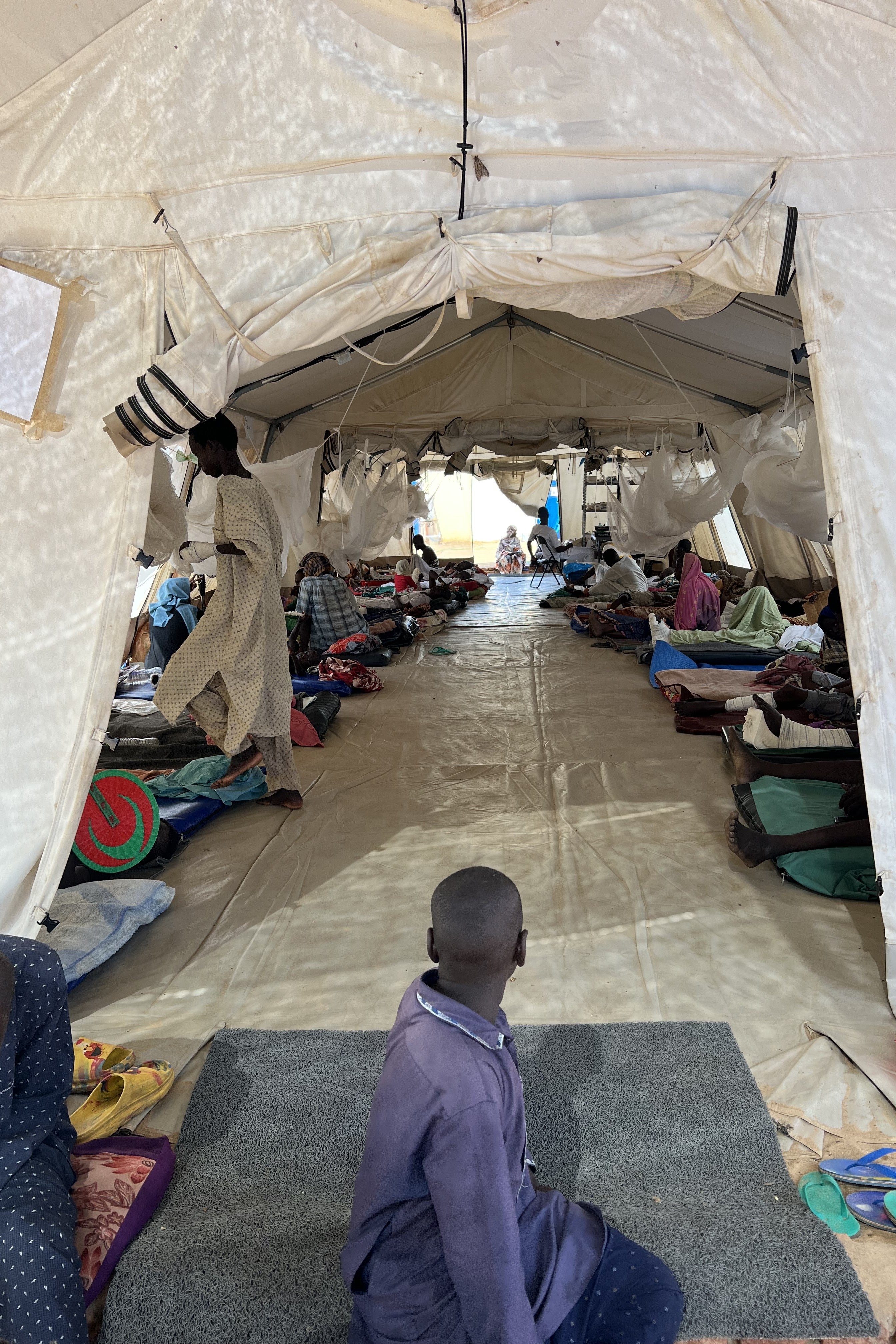 Tent hospital