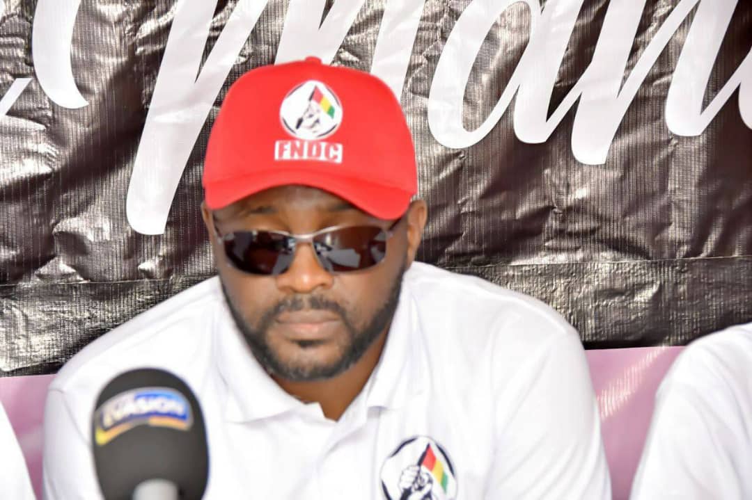 Oumar Sylla, dit Foniké Mengué, au siège du Front National pour la Défense de la Constitution à Conakry, Guinée, mai 2022.