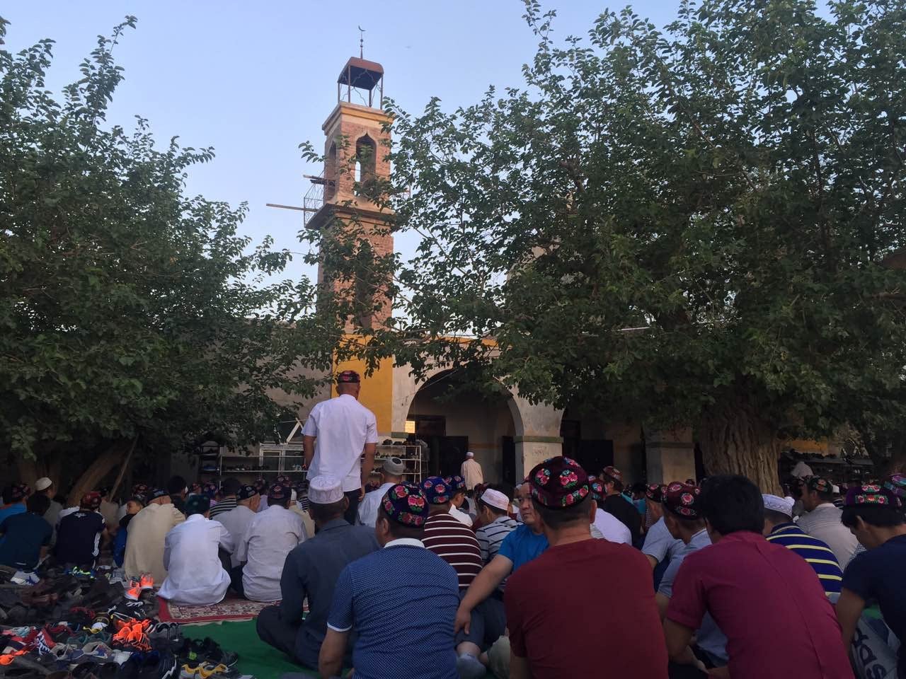 Une mosquée à Kumul, dans le Xinjiang (Chine), lors de la prière de l'Aïd al-Fitr, en juillet 2016.