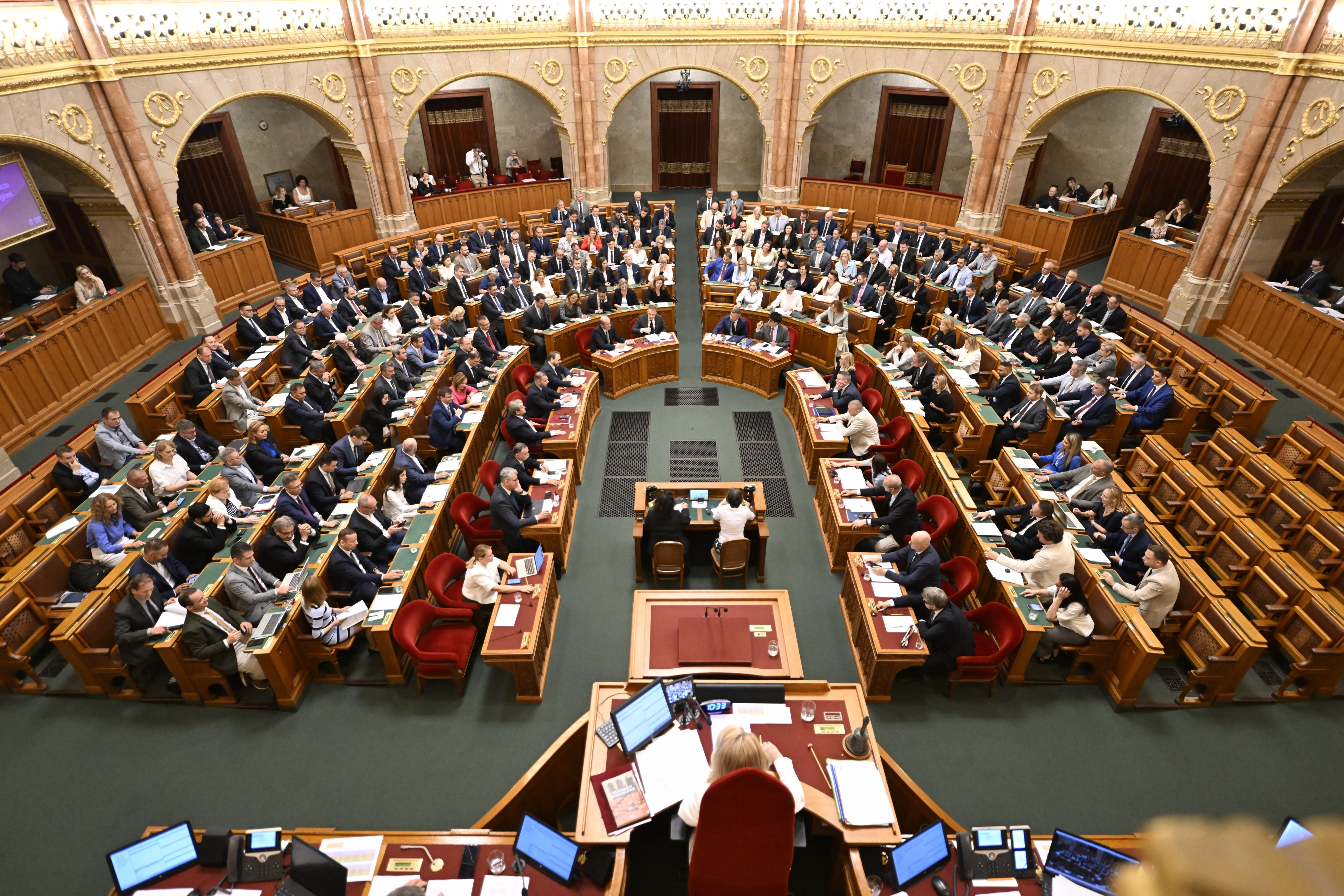 Lawmakers vote in the chamber of the Hungarian National Assembly on legislation related to establishing the National Asset Recovery and Protection Office in Budapest, Hungary, July 28, 2026. 
