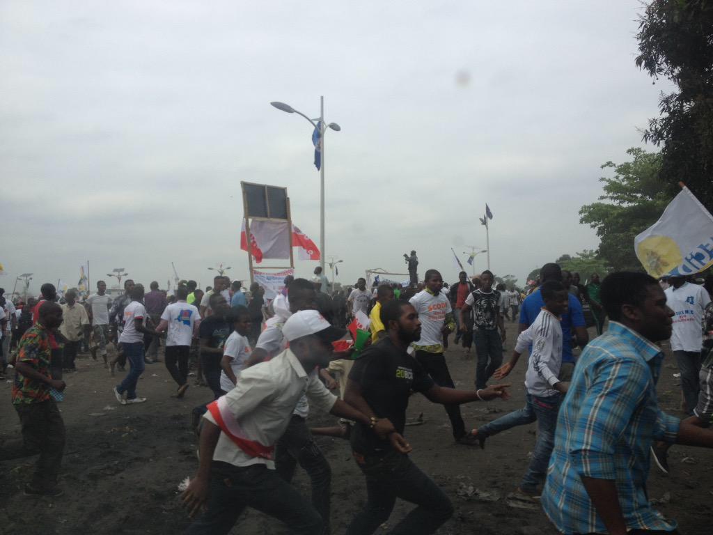 2015_AFRDRC_Protestors