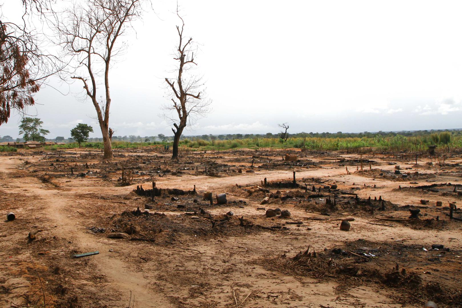 Camp de déplacés de l’Évêché à Kaga-Bandoro, République centrafricaine, le 19 octobre 2016, une semaine après l’attaque de la Séléka.
