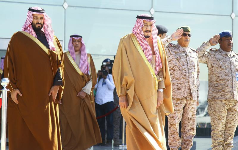 Saudi King Salman and Saudi Crown Prince Mohammed bin Salman attend a graduation ceremony in Riyadh, Saudi Arabia, January 25, 2017. © 2017 Reuters
