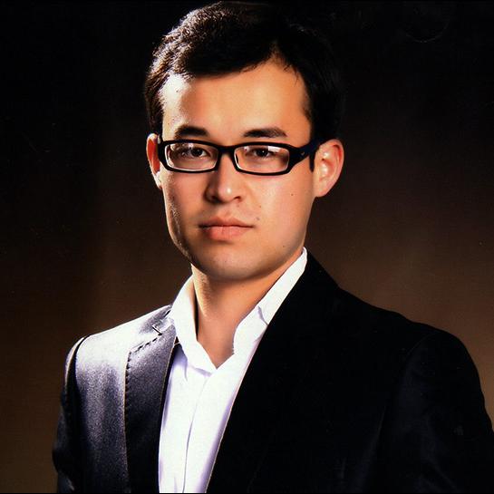 Akrom Malikov.