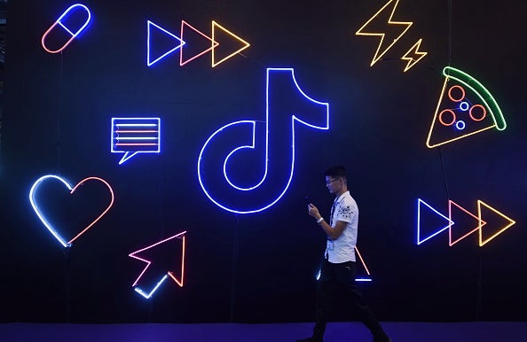 2019年杭州国际智能产品博览会的TikTok/抖音展览区，中国浙江省，2019年10月18日。