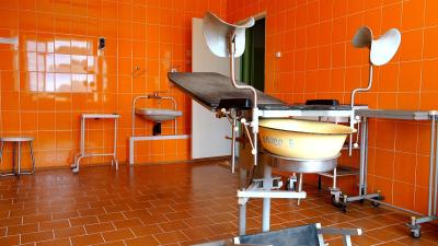 OB-GYN room