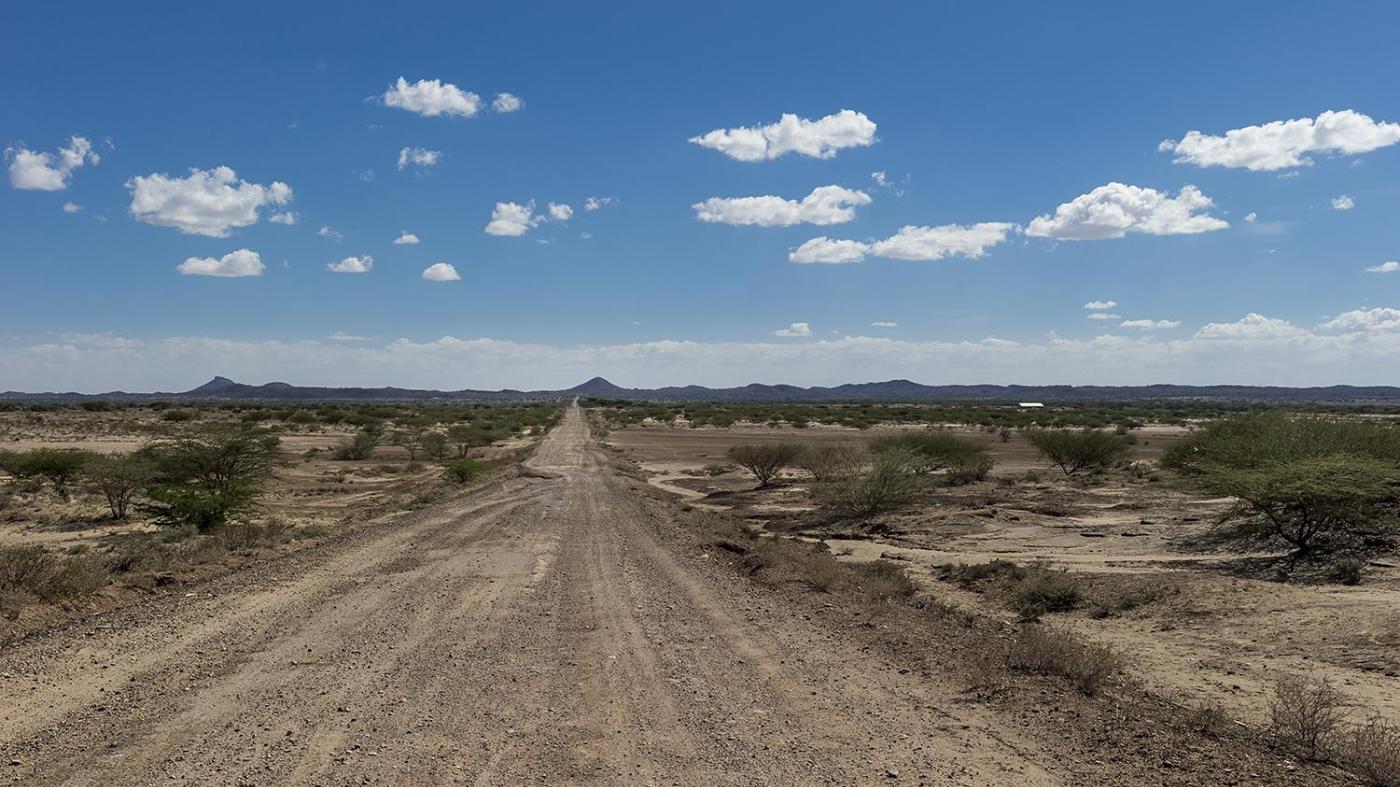 dirt road
