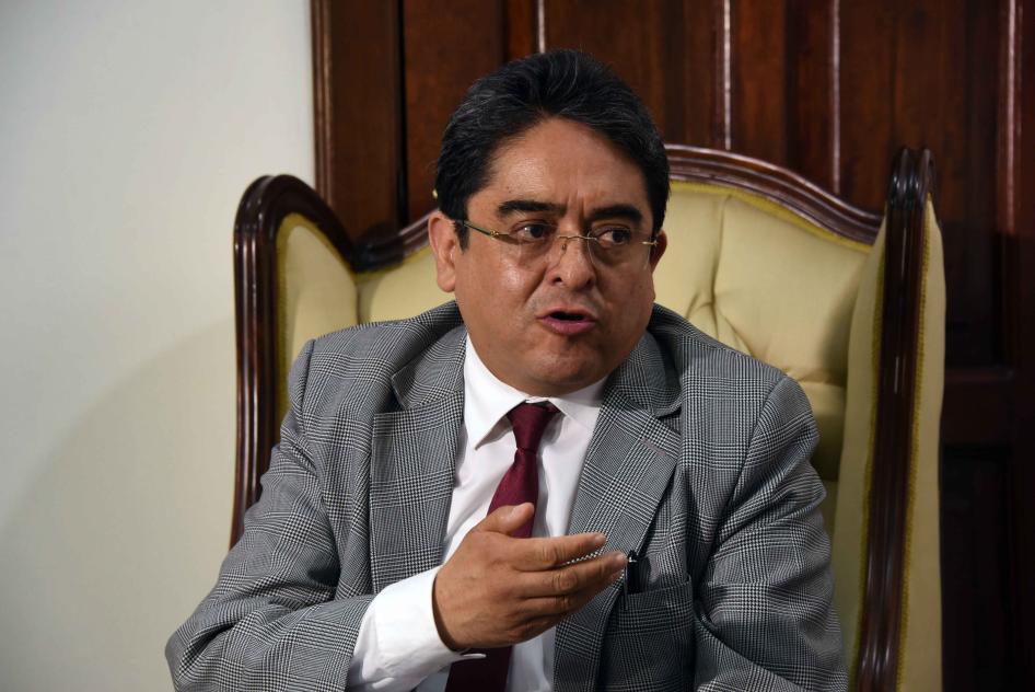 Guatemala’s Human Rights Ombudsperson Jordan Rodas speaks during a press conference after a meeting with members of the organization "proud of my PNC" (Civil National Police), formed by relatives of police officers, in Guatemala City on July 17, 2018. 