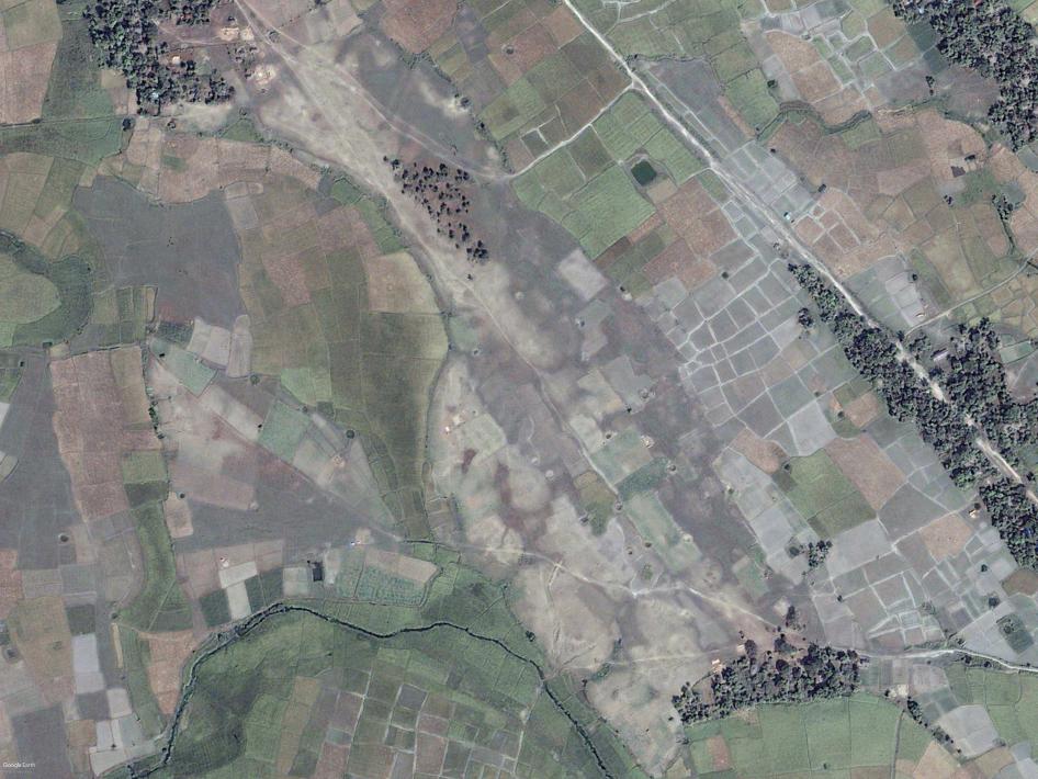 202206asia_myanmar_rohingya_camp112011