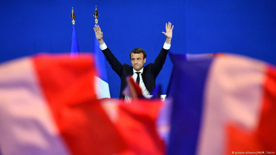 Macron DW
