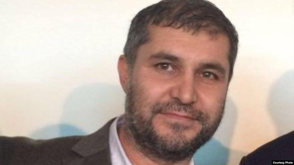 Independent journalist and political opposition activist Farhod Odinaev was detained by Belarusian border guards on September 25 on a Tajik extradition request while crossing the Belarus-Lithuania border en route to a human rights conference in Poland.