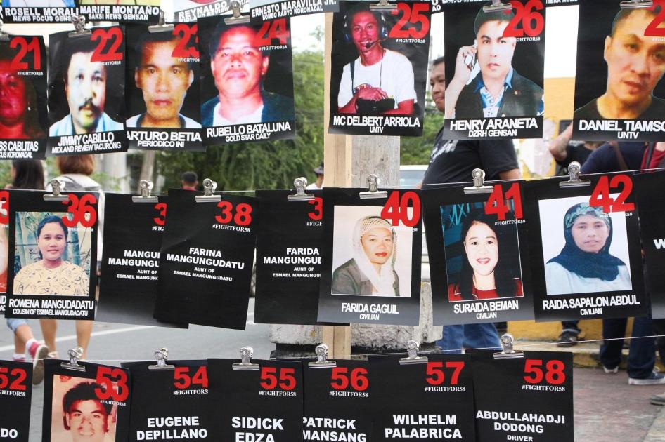 People commemorate the 10th anniversary of the gruesome Ampatuan Massacre in Manila, Philippines on November 23, 2019.