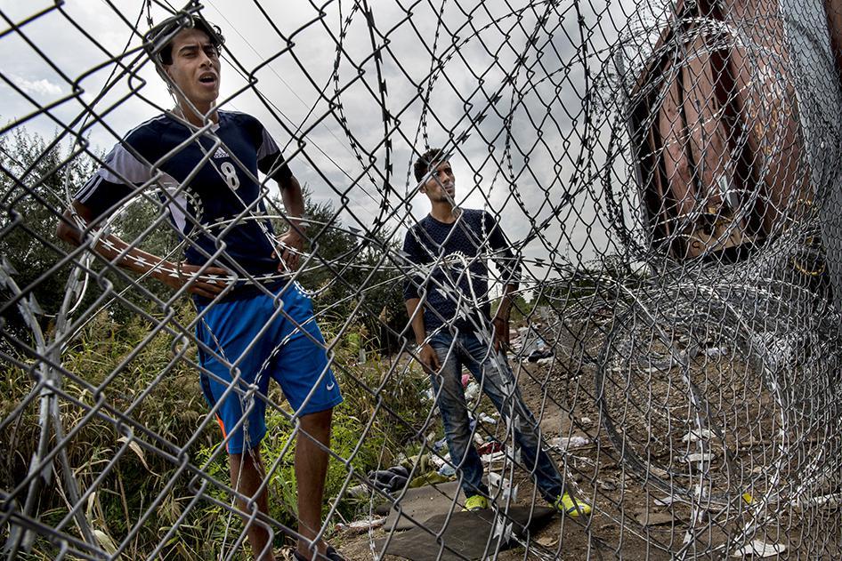 2015-eca-eu-refugees-access-asylum-procedures-1