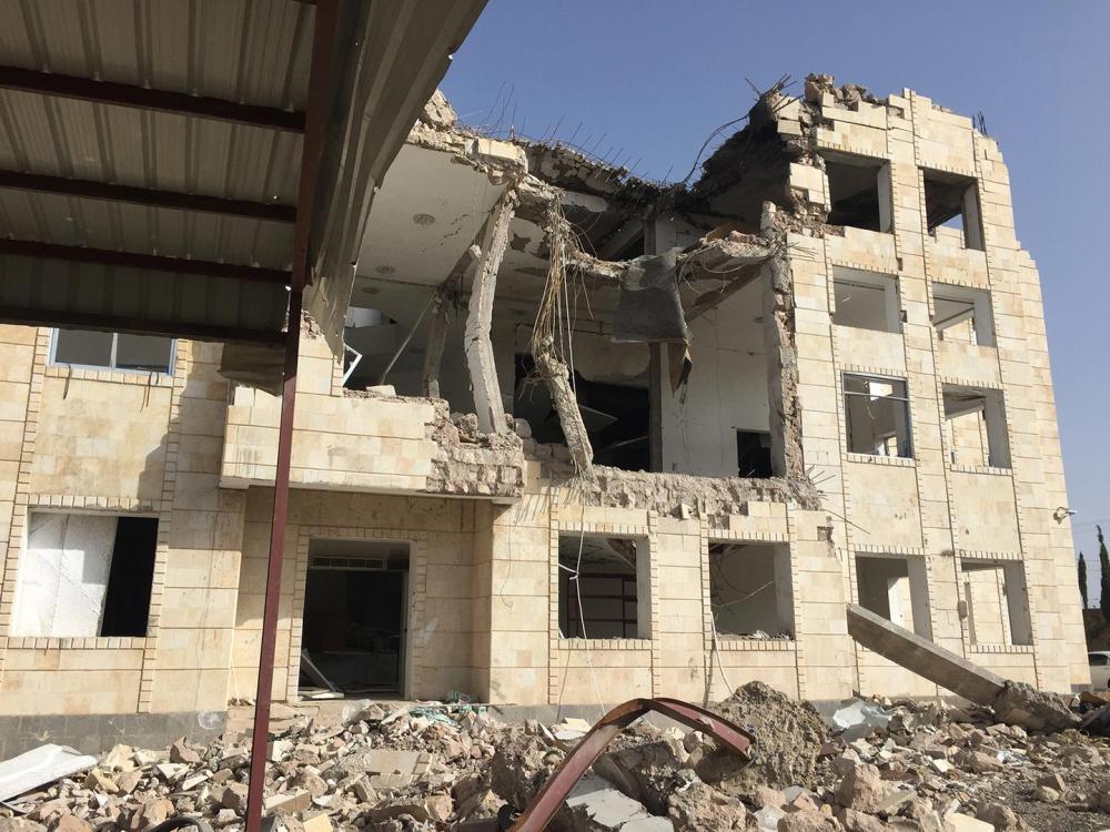 Several offices and a laboratory were destroyed when coalition bombs hit the Bio Pharma factory, which manufactures pharmaceutical products. © 2016 Belkis Wille/Human Rights Watch