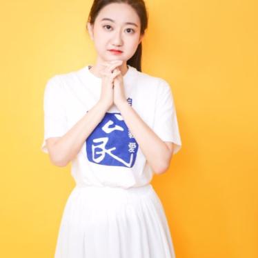 Li Qiaochu.
